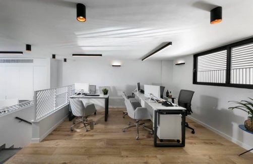 שולחן משרדי