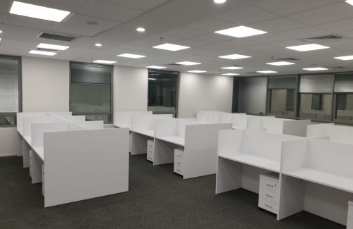 עמדות עבודה למשרד